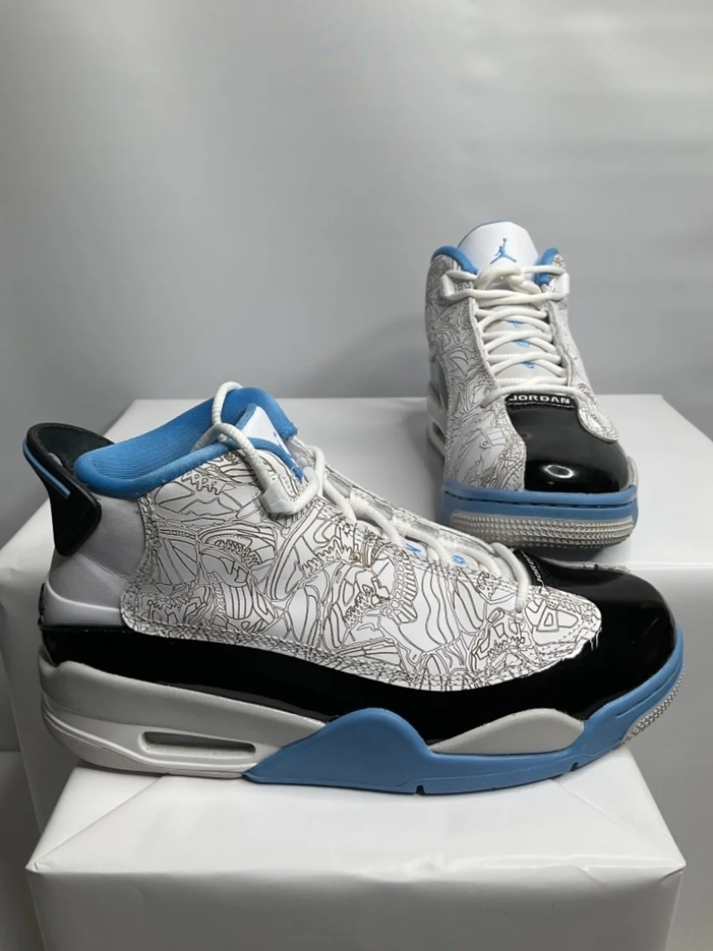Air Jordan Dub Zero “Legend Blue” US 6.5 Y (DV1360-114)